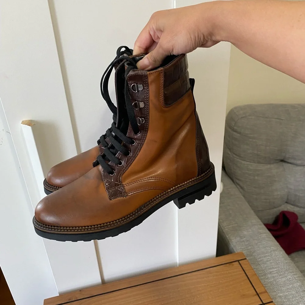NWOT DIVINE FOLLIE Leather boots Made in Italy - Size 36 - Picture 8 of 8